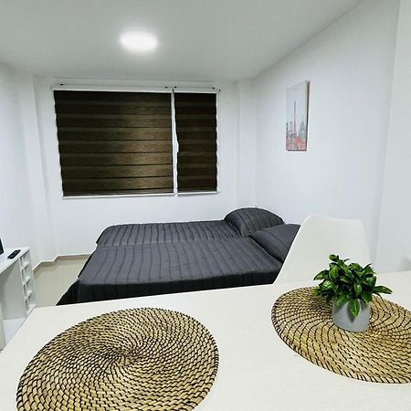 דירות Departamentos Aires De אושואיה מראה חיצוני תמונה
